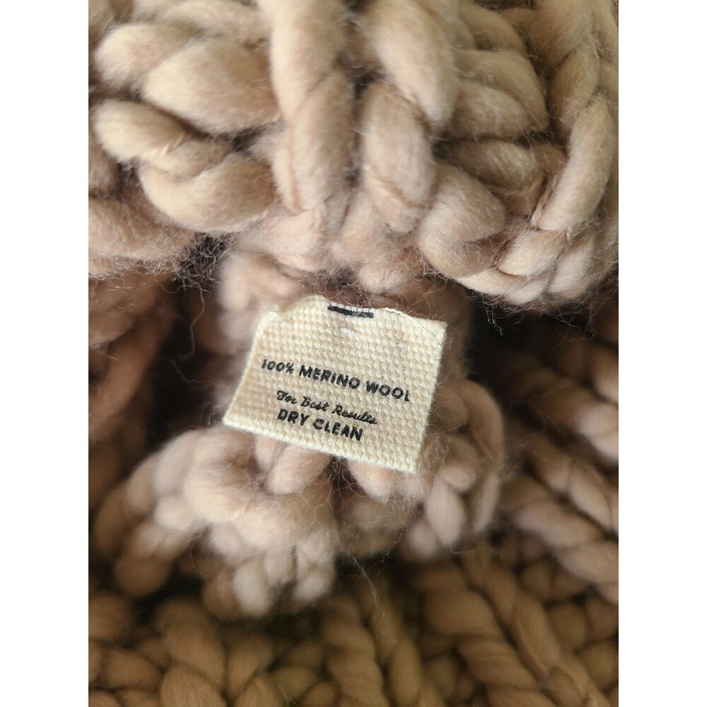 Loopy Mango Knit 100% Merino Wool Beanie Made in the U.S.A - Picture 3 of 3